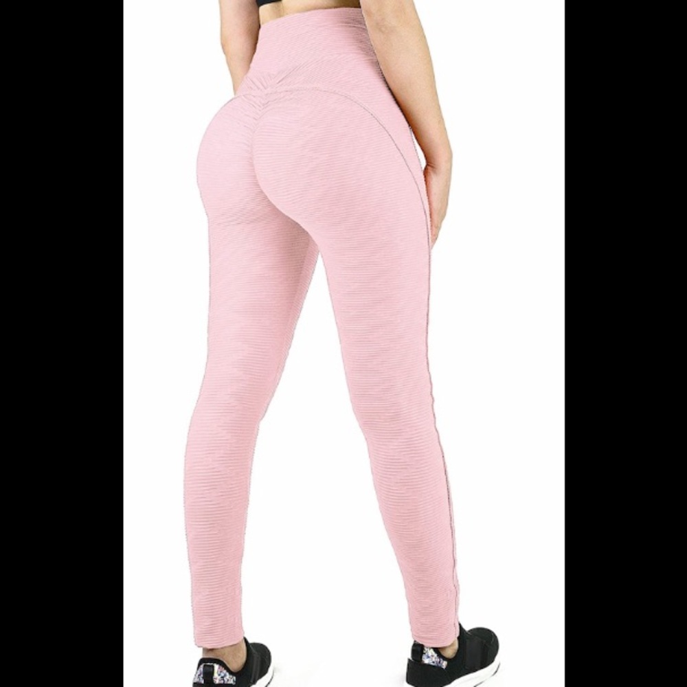 Scrunch Butt Leggings Small